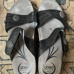 CLOSE OUT SALE; Abeao (Birkenstock Style) Black Leather Sandals - Size 8.5